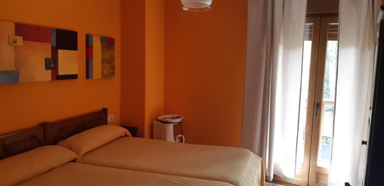 Casa Antonio Y Benina Villa Sosas de Laciana Eksteriør billede